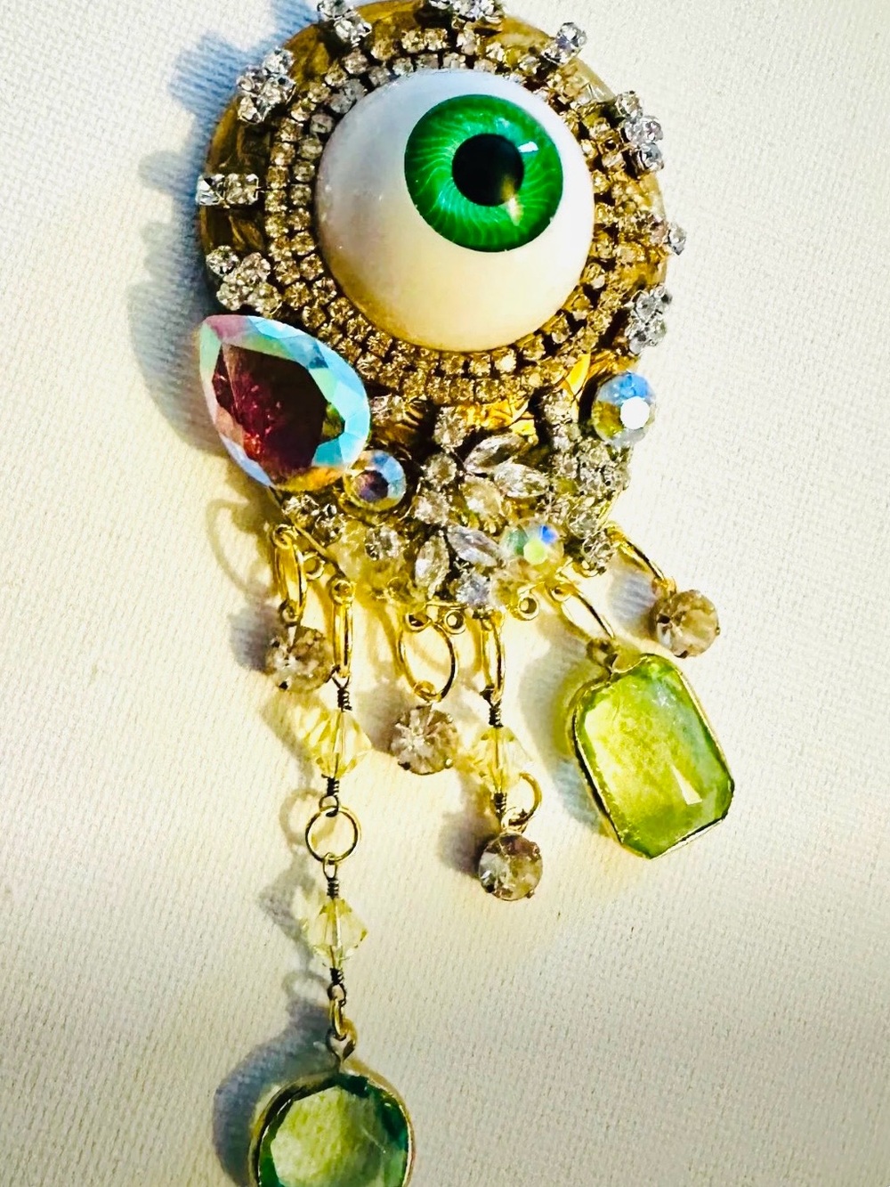 liberace brooch
